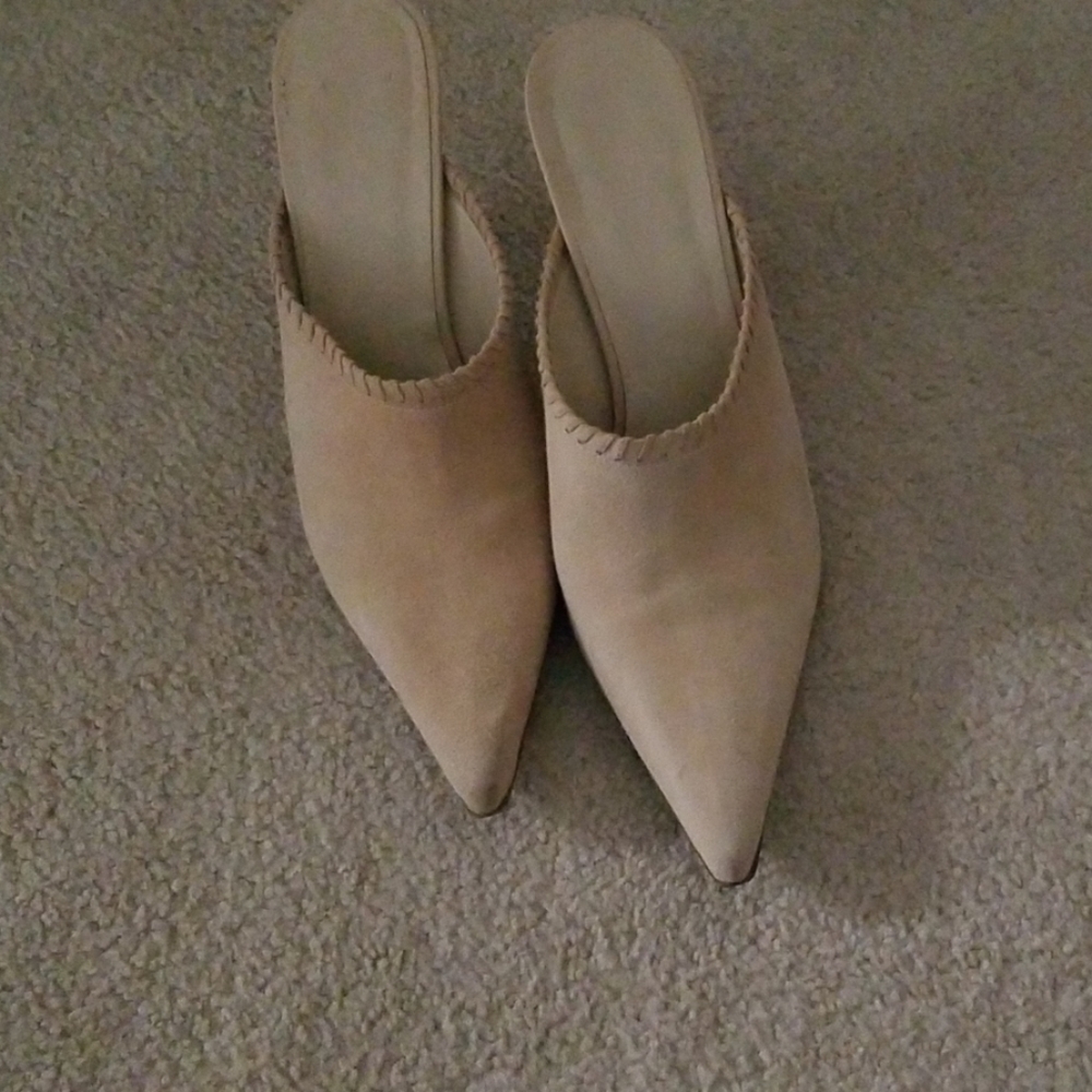 Beige shoes